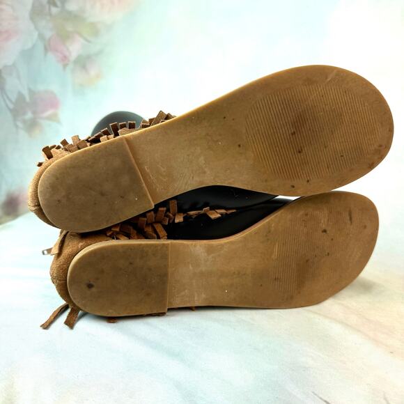 Steve Madden Surrie Brown Suede Leather Studden Ankle Fringe Moccasin Sandals - Picture 6 of 9